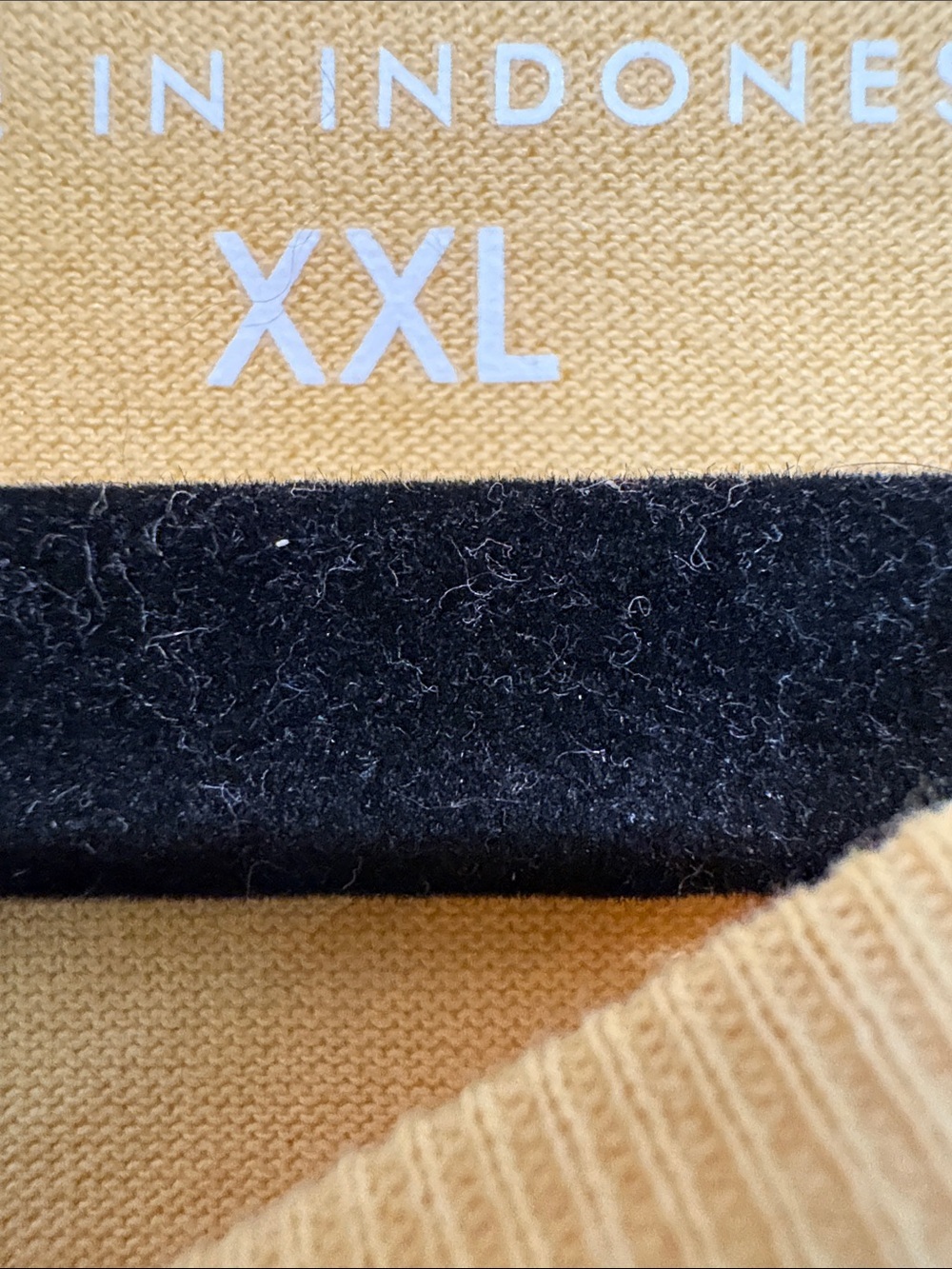 Banana Republic Crew Neck Tee in Mustard Yellow - Picture 4 of 4